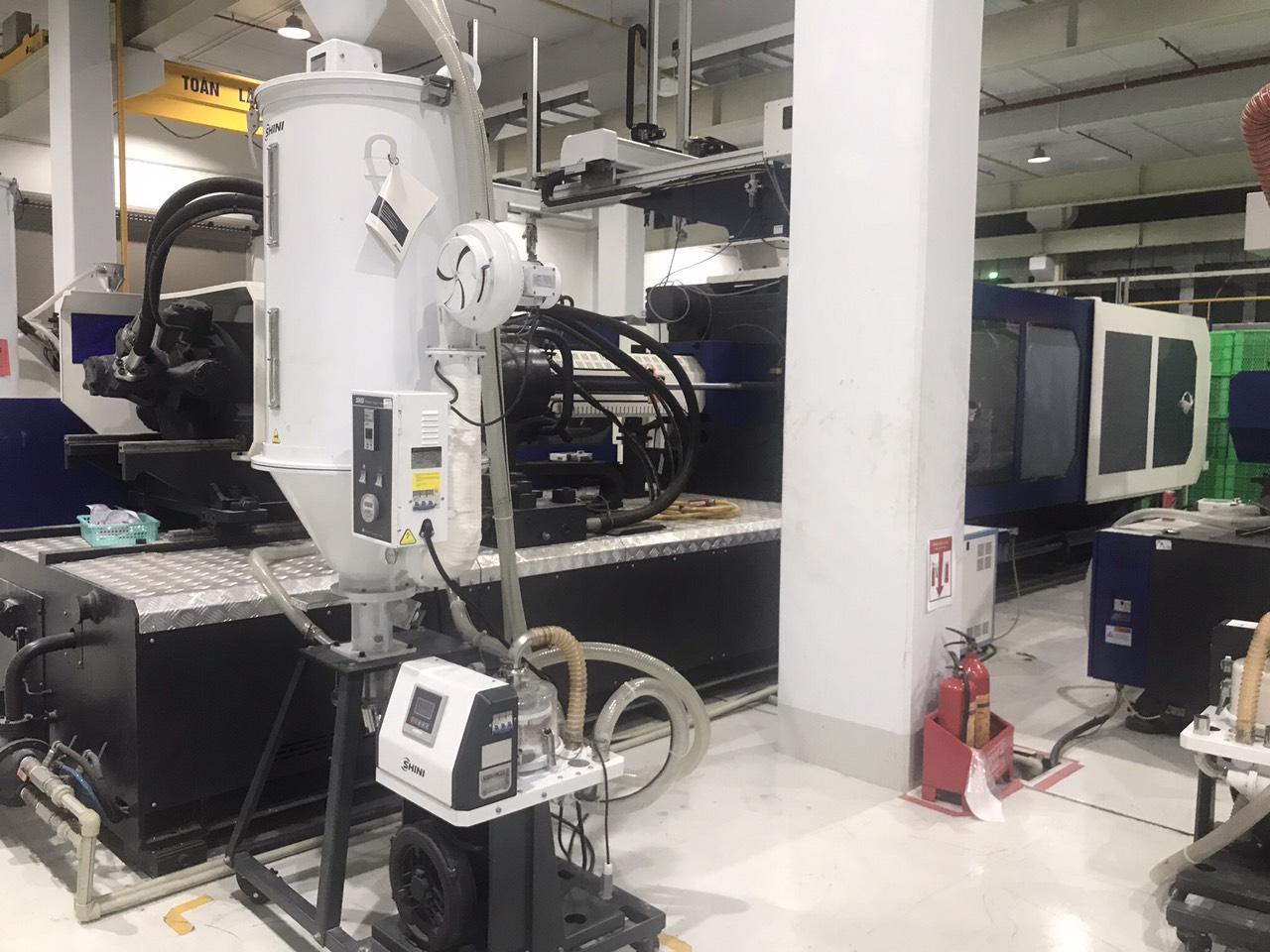 Plastic Injection Machine (6) at Cnc Tech Thang Long Factory